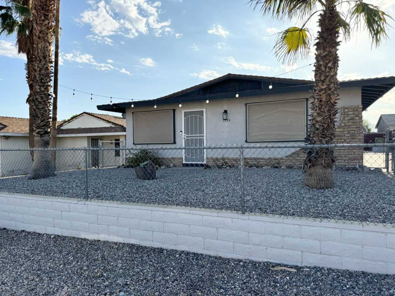 Charming 3-Bedroom Home with Modern Upgrades  River Access in Holiday Shores, Bullhead City