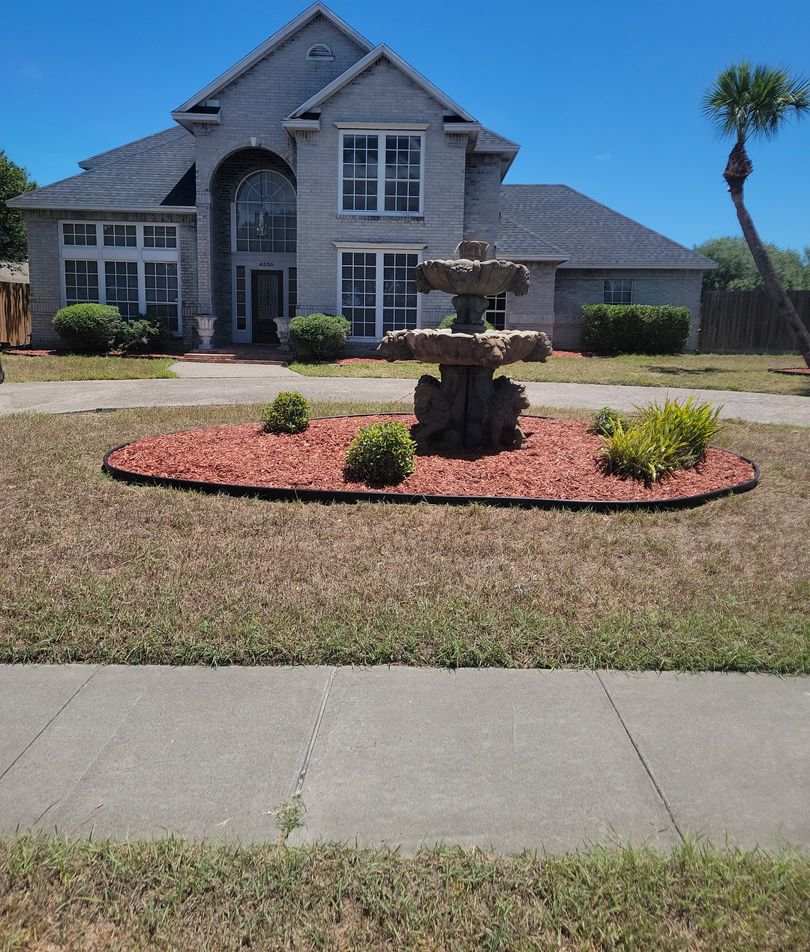 4 bedroom 3.5 bathrooms