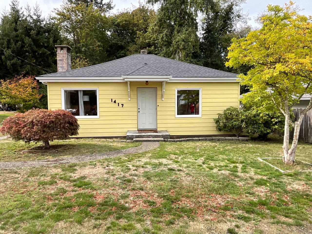Great 2 Bedroom 1 Bath Home Near the Heart of Shelton