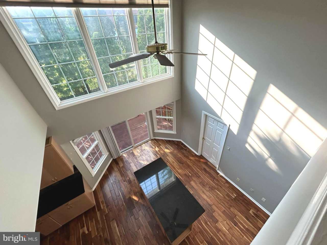 5556 VILLAGE CENTER DRIVE