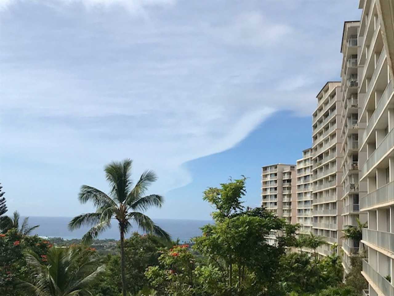 Makaha Valley Towers
