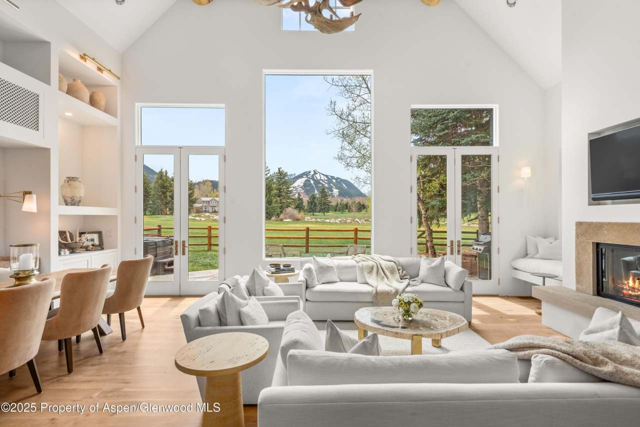 1495 Homestake Drive unit: 2