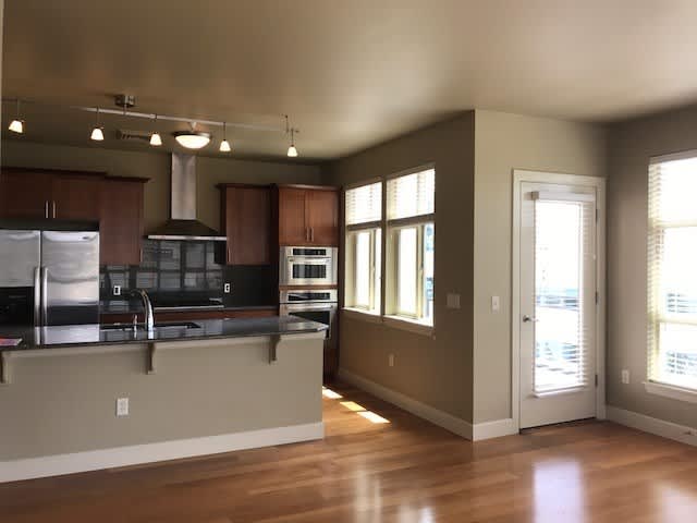 Modern 5th Floor Condo at CitySide Lofts – Live in the Heart of Boise!