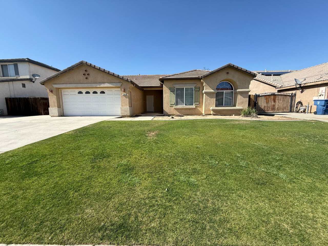 Beautiful 4 Bedroom in NW!