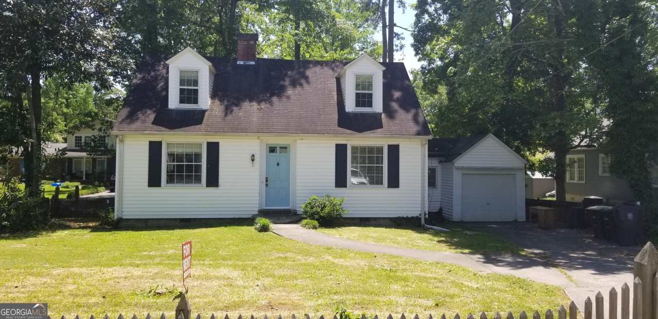 111 Charlton Street NW