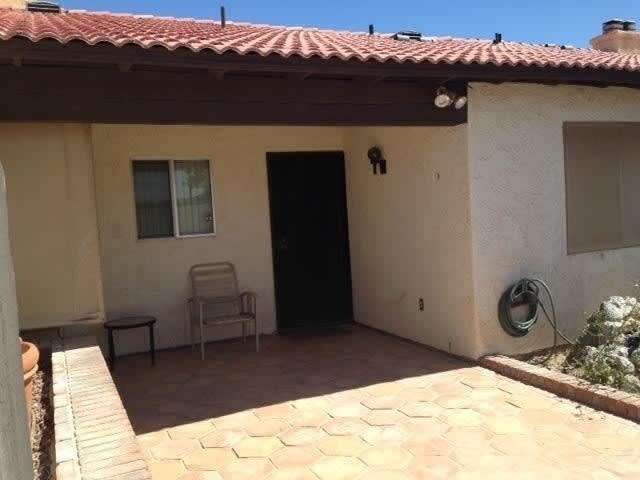 Furnished 2 bedroom condo in Vista Del Valle