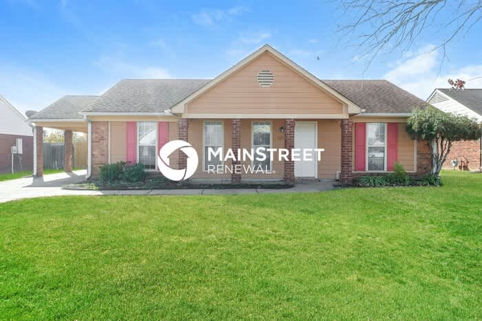 6213 Magnolia Lakes Drive