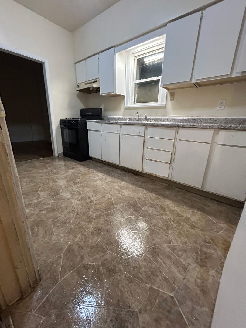 Large 2 bedroom Duplex