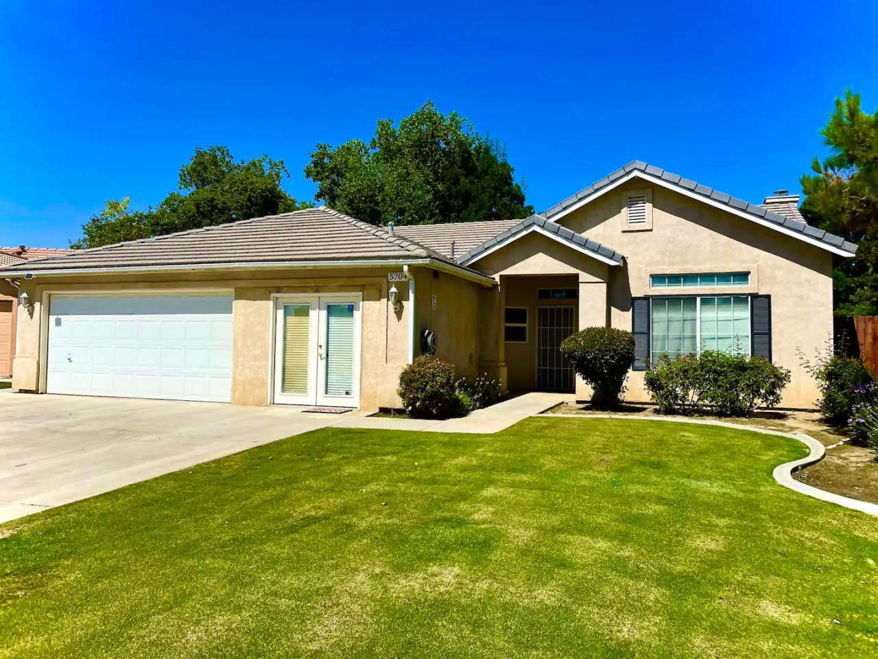 5704 Charleville Lane