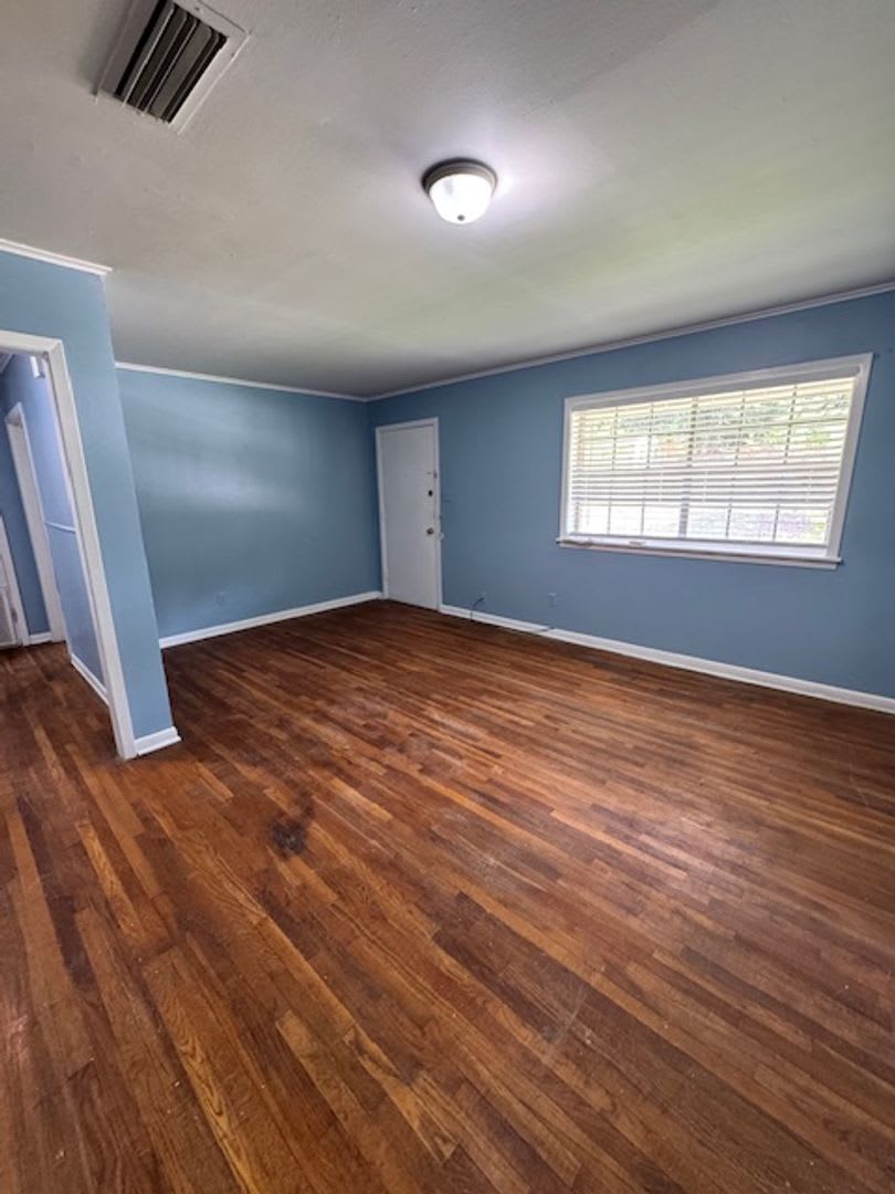 Lakeside Villa Apartment