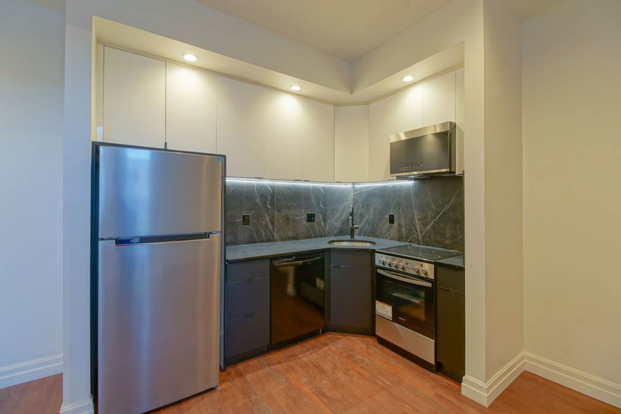 105 Court Street - The James English Building!