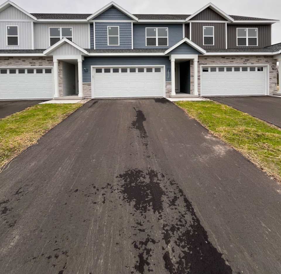 3406 Green Pastures Ln