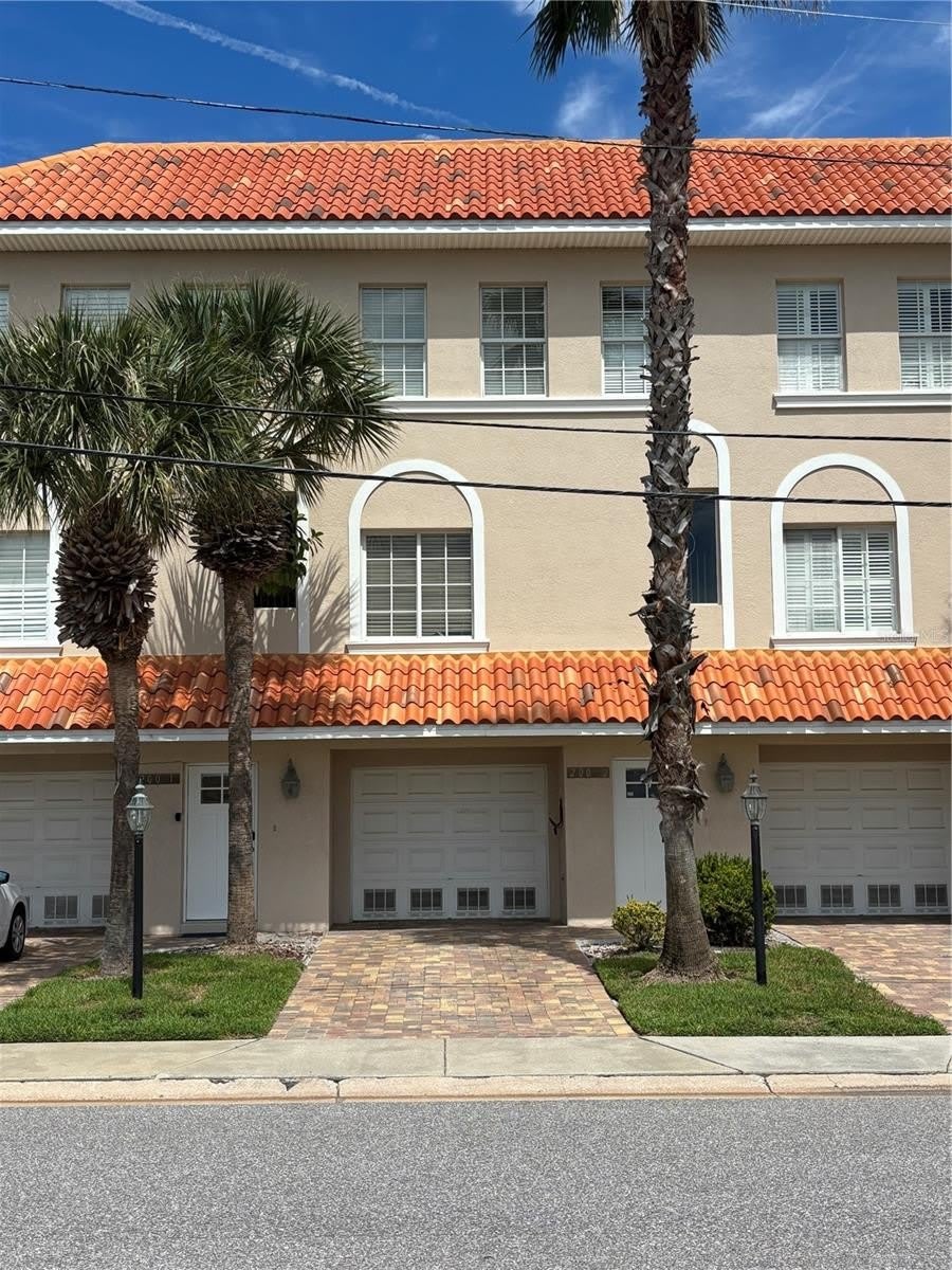 200 BRIGHTWATER DRIVE