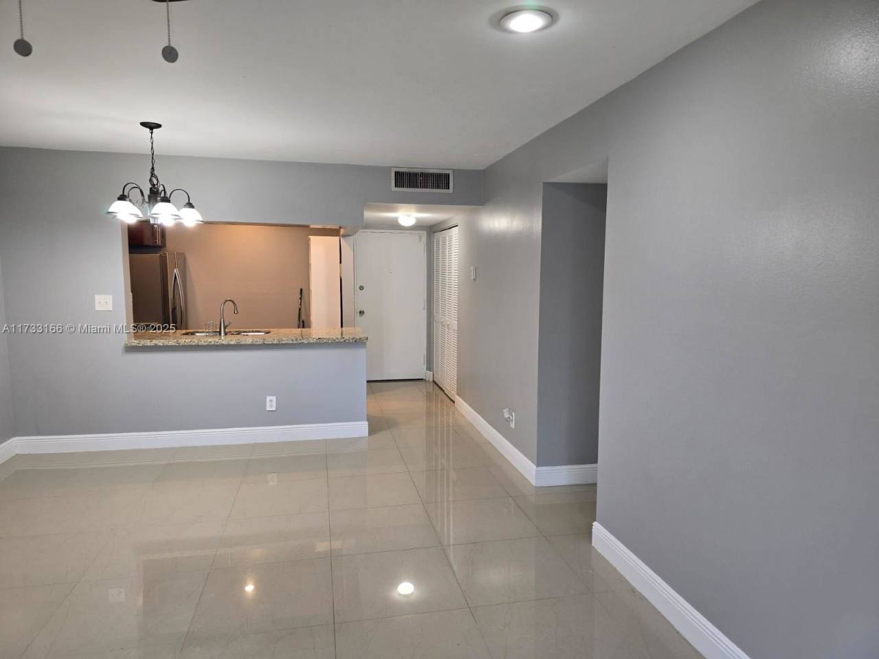 4272 Northwest 89th Avenue