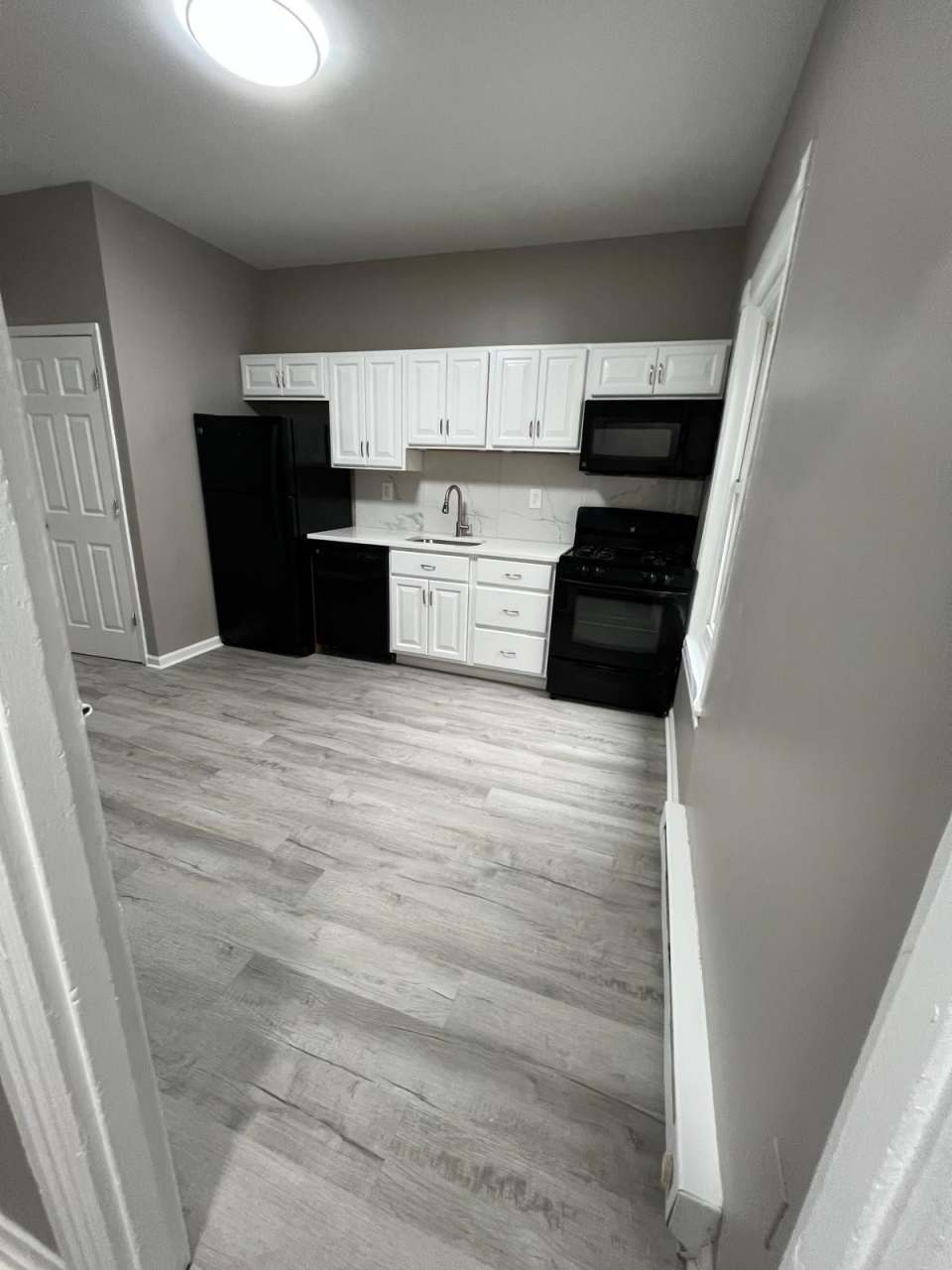 43 North 9th Street - 2nd Fl