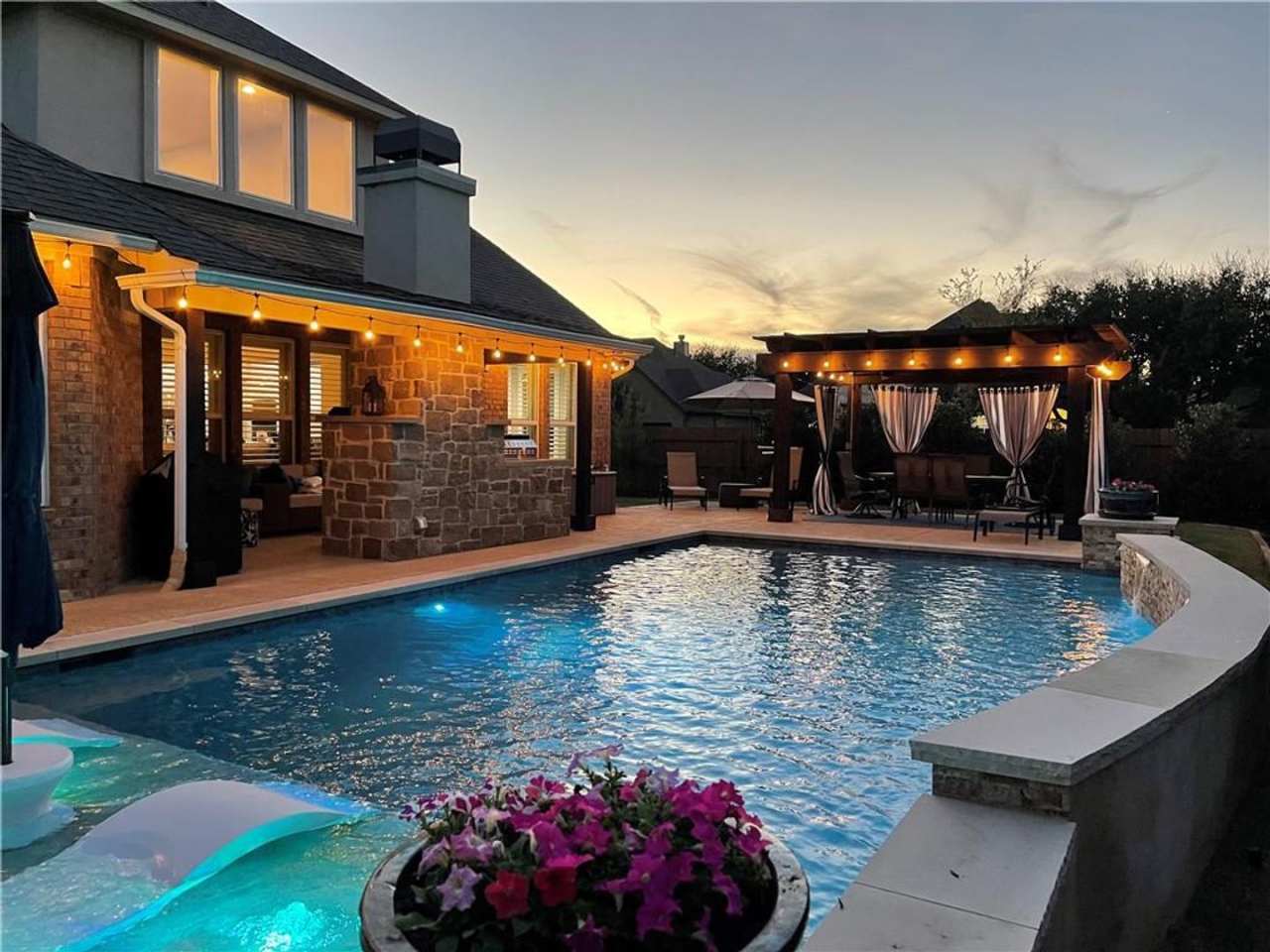 1520 Rimstone Dr., Cedar Park, TX 78613