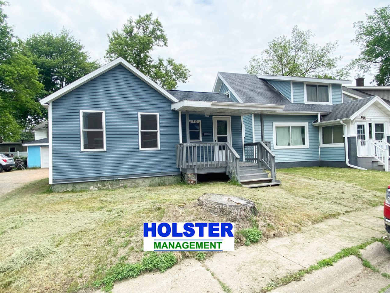 2 BR Ranch Style Home with 1-Car Detached Garage