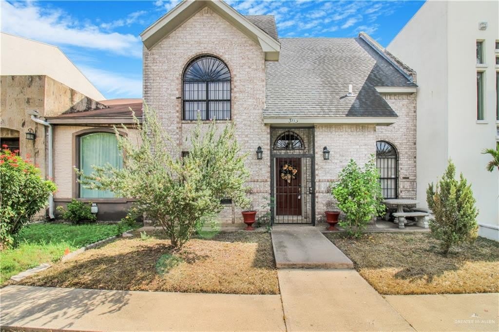 3113 S Casa Linda Street