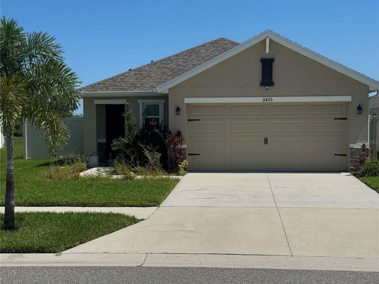 11425 STONE PINE STREET