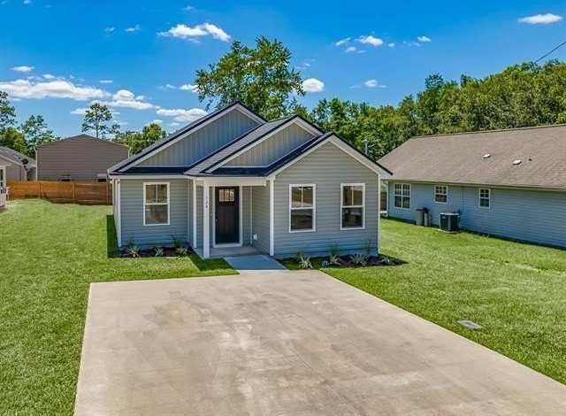 84 Merwyn Drive