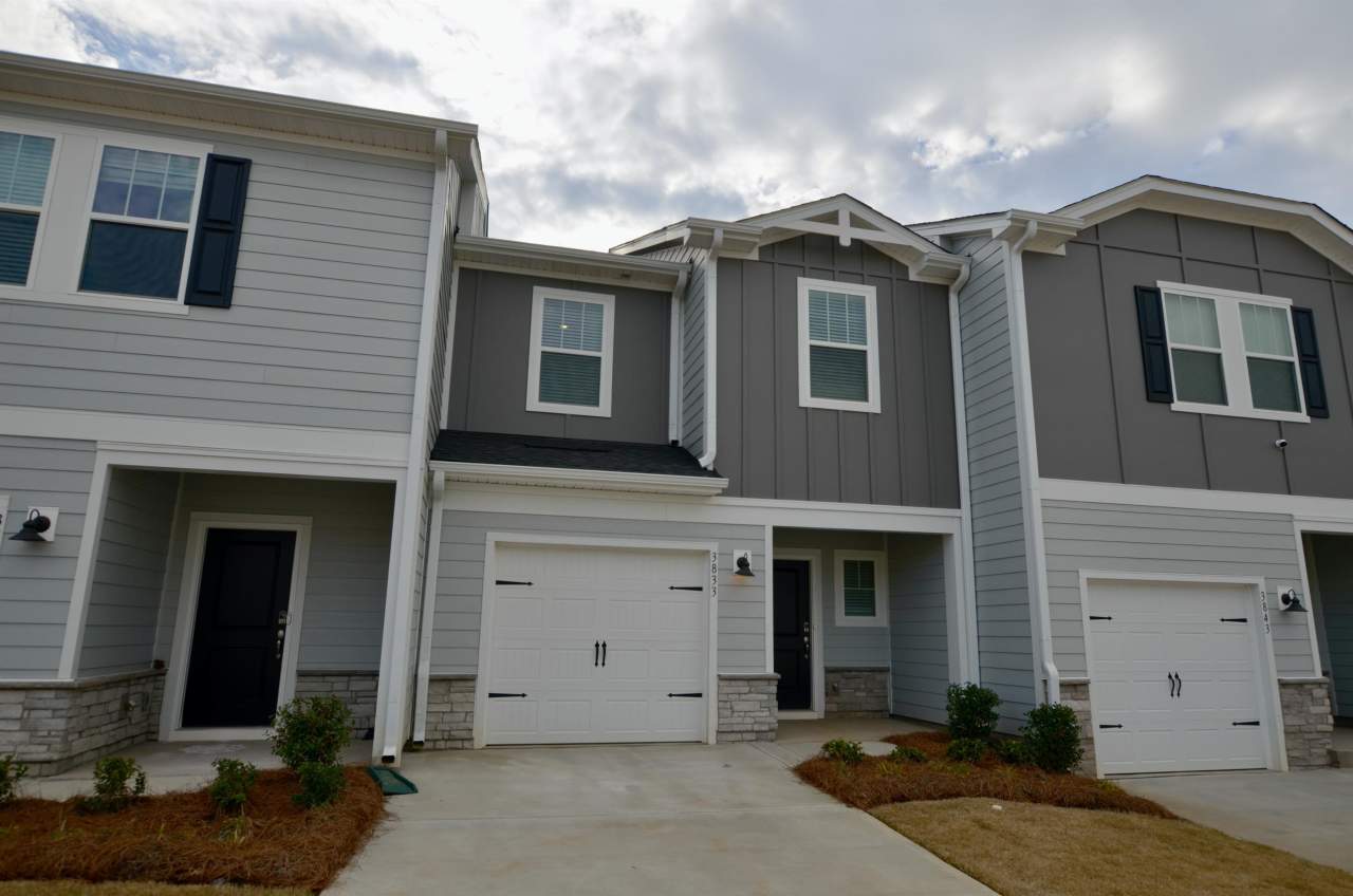 3833 County Down Avenue - 1