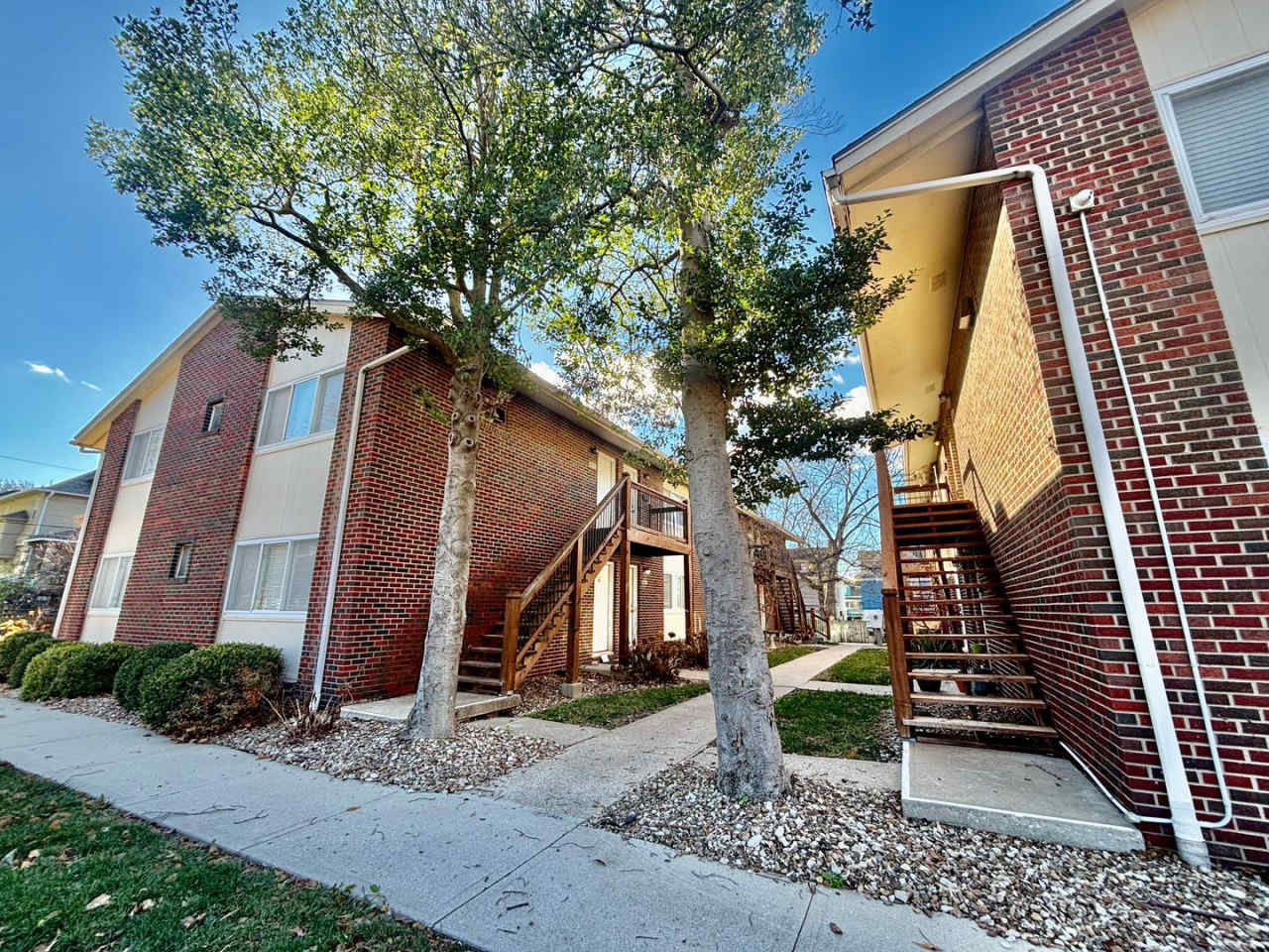 Charlotte Square - 3330-3368 Charlotte St.