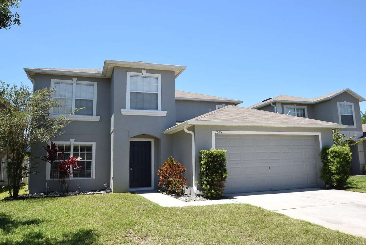 Four Bedroom Home at Waterford Trails in Orlando