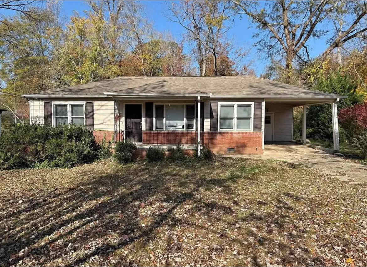 930 Dale Drive Southwest