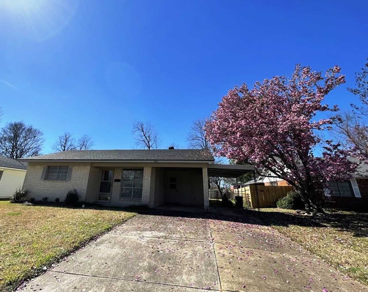 Bossier City LA 4 bed 3 bath for lease | Close to BAFB | 71112 | 318-747-3117