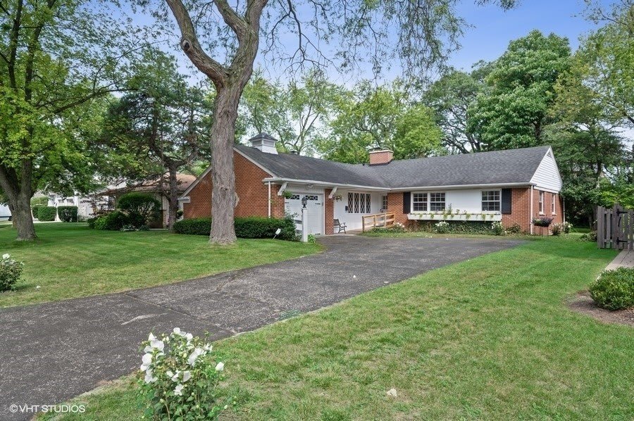 2602 Greenleaf Avenue