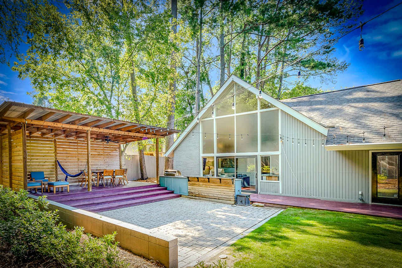 4 BEDROOM - CHASTAIN PARK - AMAZING!