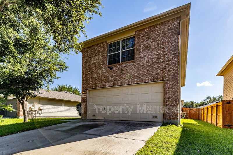 104 Rattlesnake Way