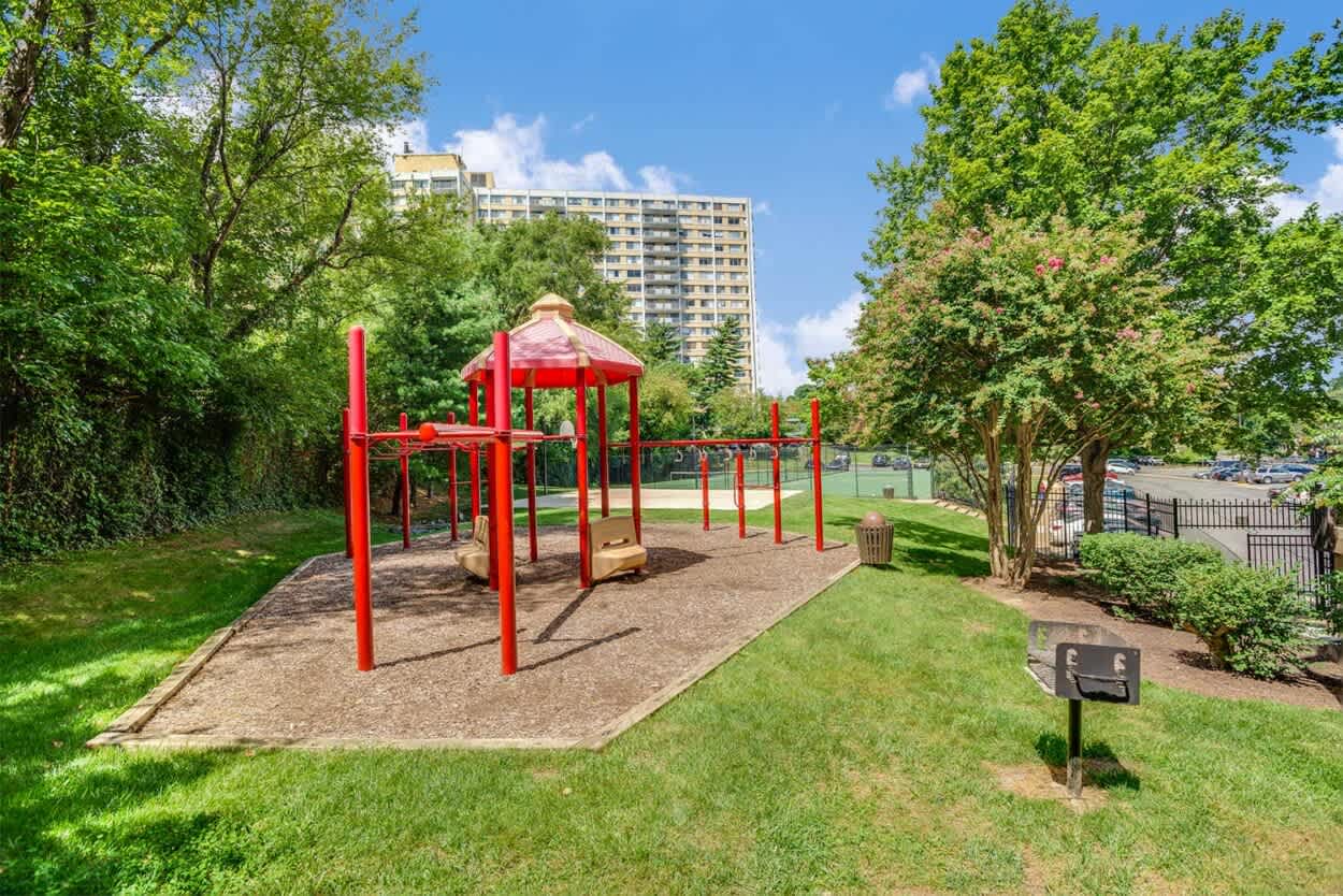 Lerner Excelsior Tower