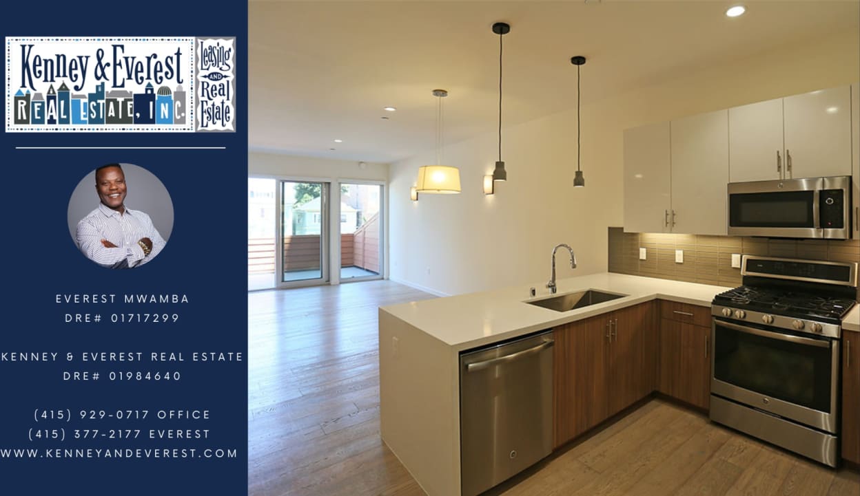 Attractive, contemporary second floor 1BR/1BA (528 Thomas Berkeley Way #205)