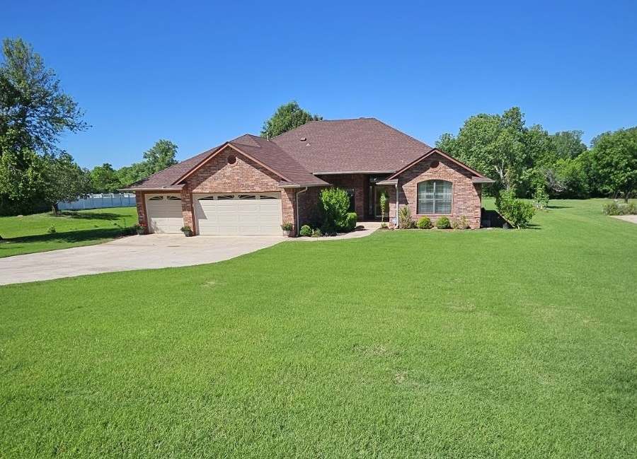 8415 Valley Creek Drive