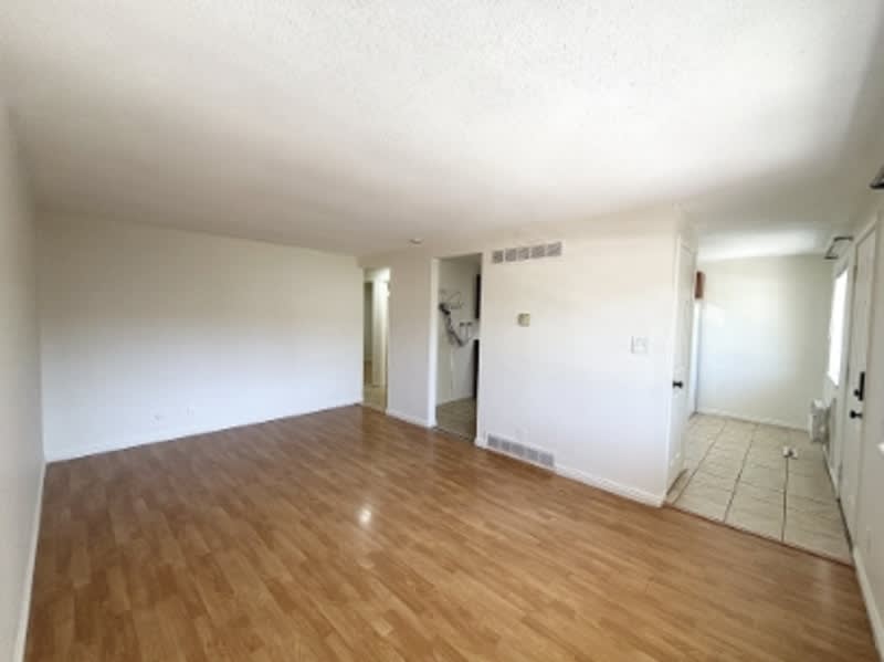 615 E 700 S Apt 5