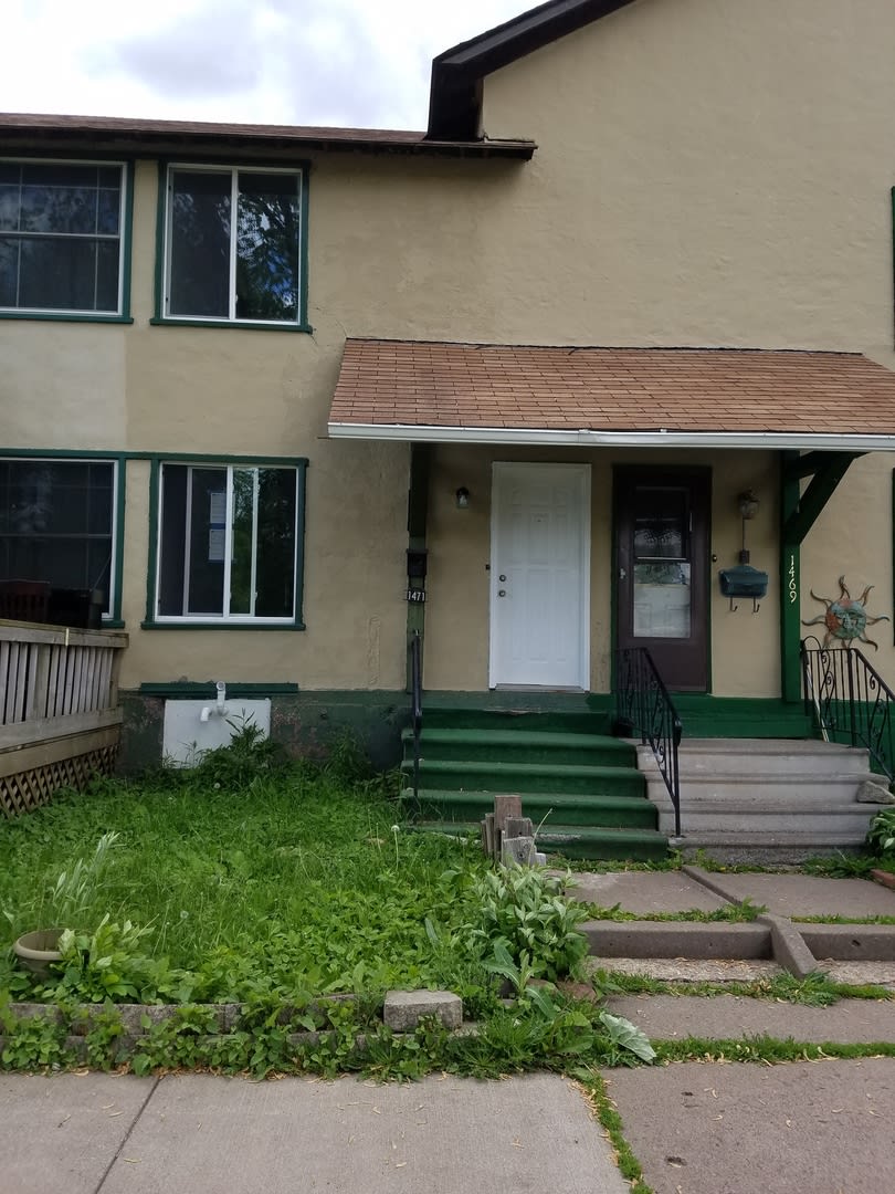 Morgan Park townhouse, newly remodelled