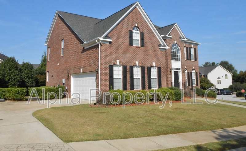 1205 Carriage Park Cir