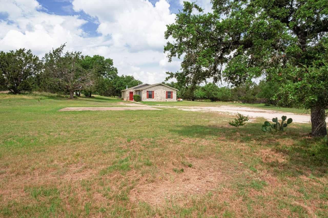 Charming 2 Bedroom 1 Bath on 3 Acres in Georgetown