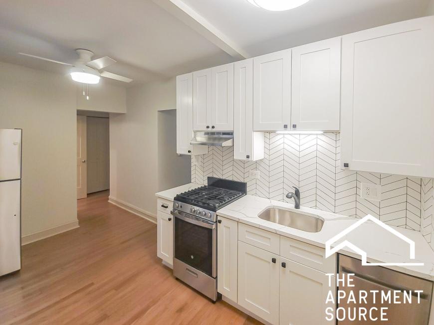 5951 North Paulina St.