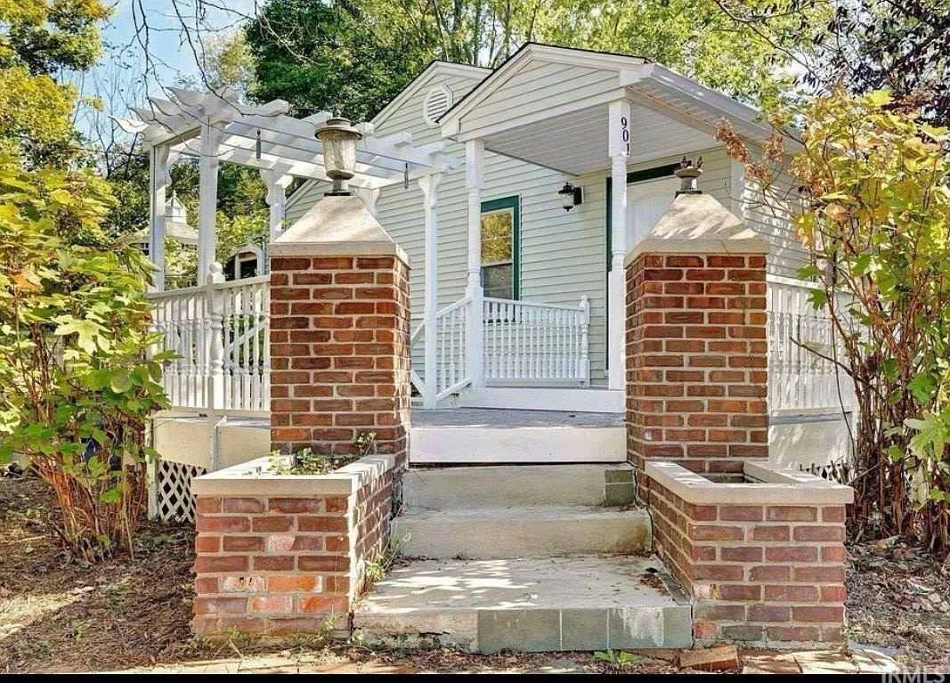 901 S Lincoln Street