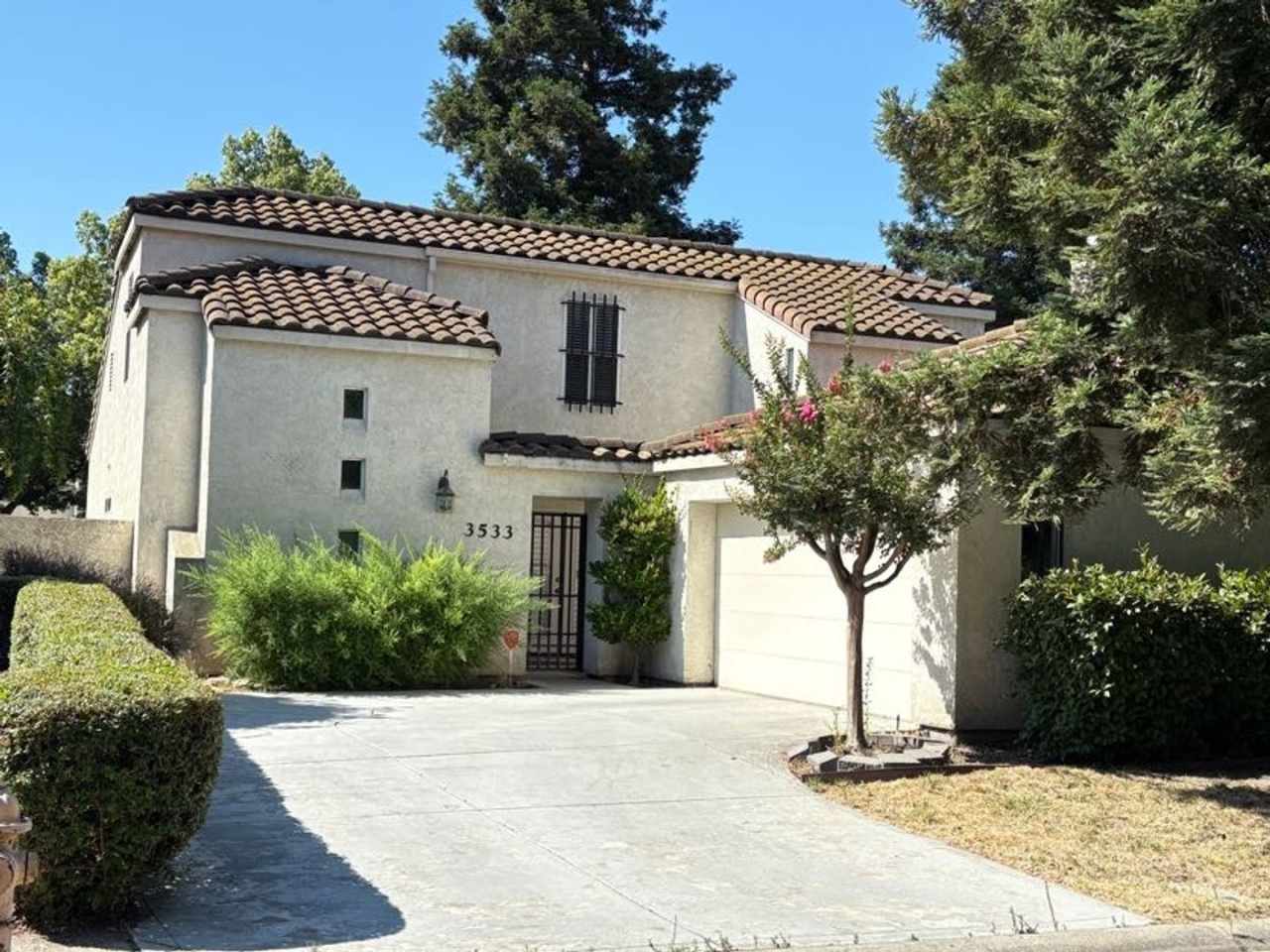 Beautiful 3 Bedroom Home in Spanos East Gated Community