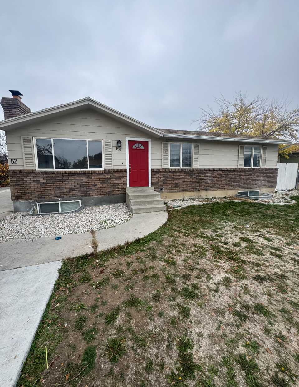 54 West 300 South Street