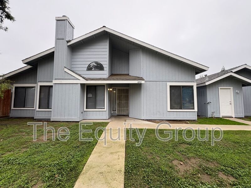 1642 North Goddard St