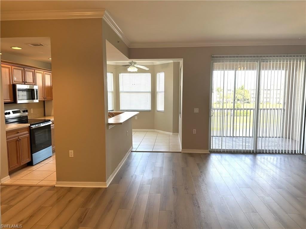 8490 Kingbird Loop unit: 934