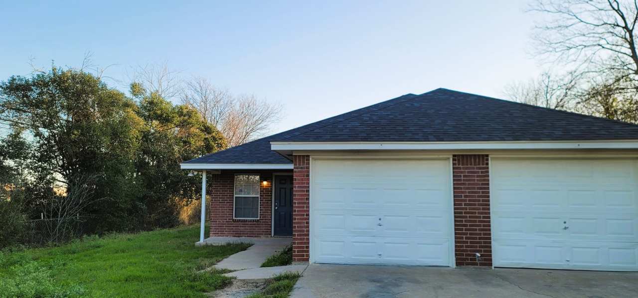 100 South 16th Street - A