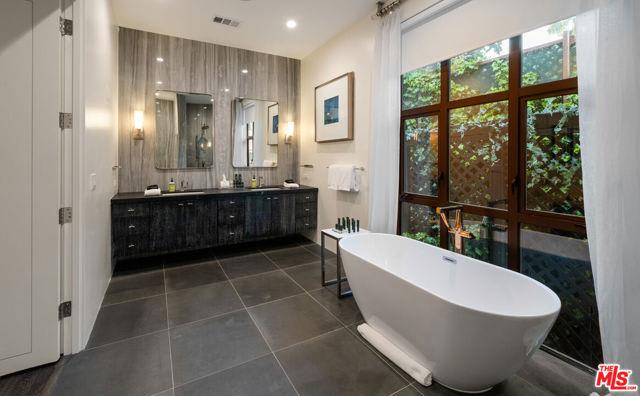 1884 Laurel Canyon Road