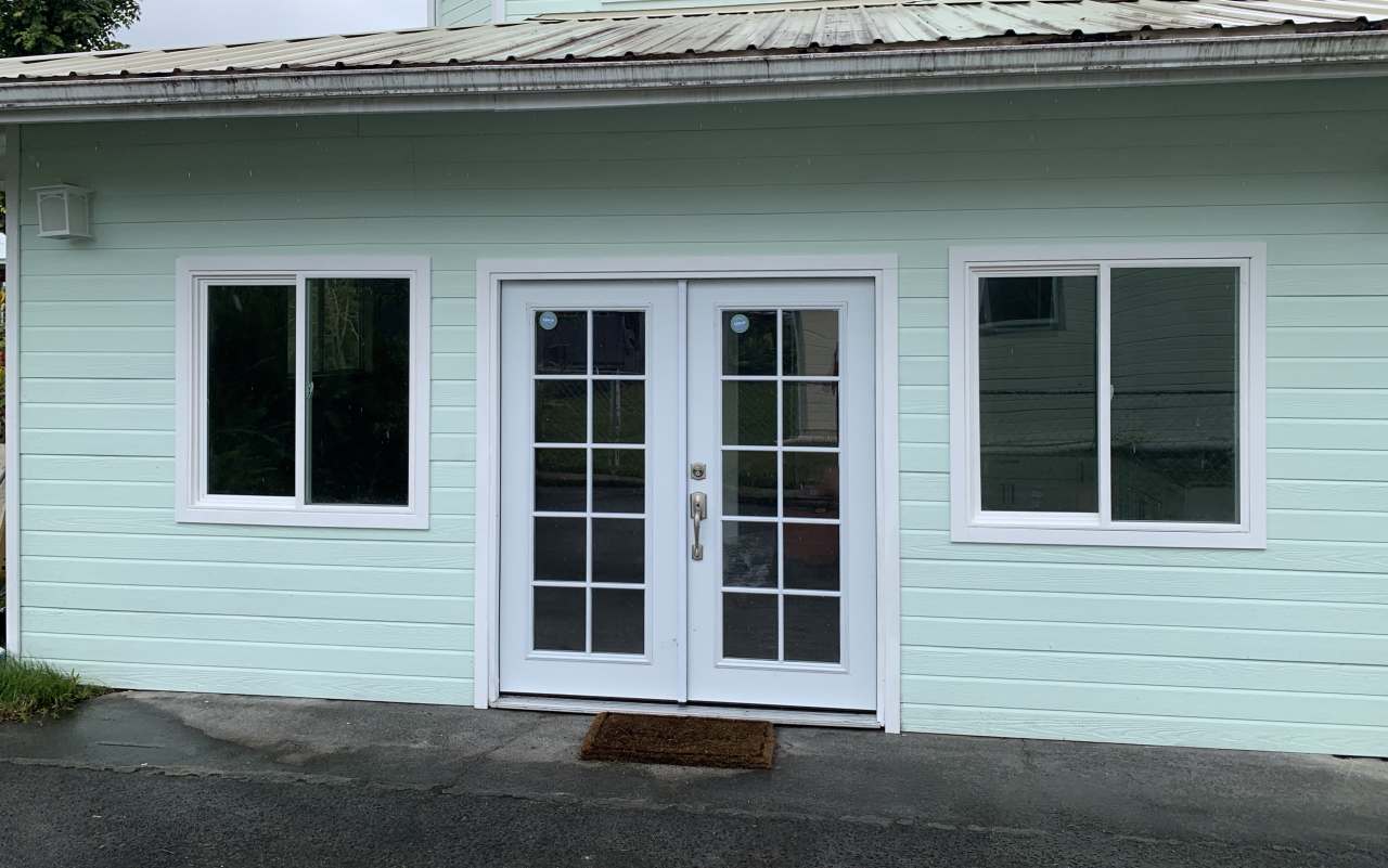 879 Waianuenue Avenue