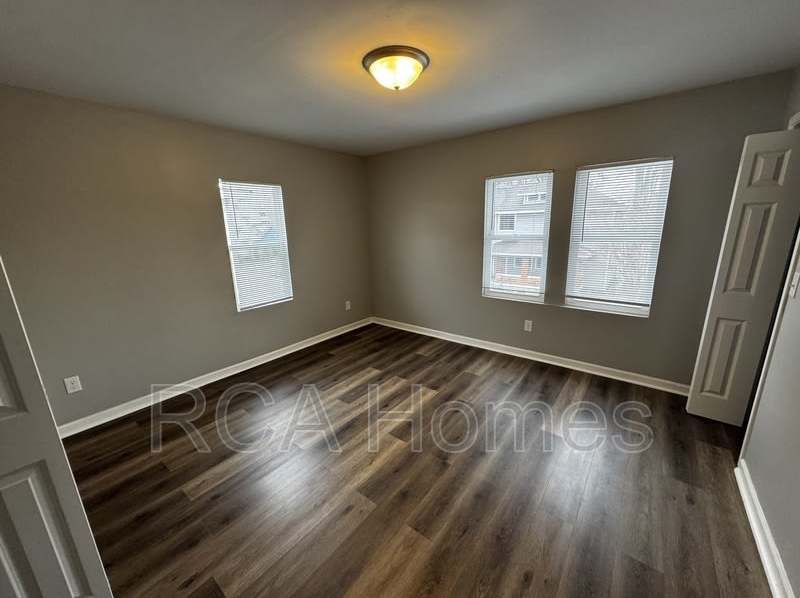 3747 East Market Street