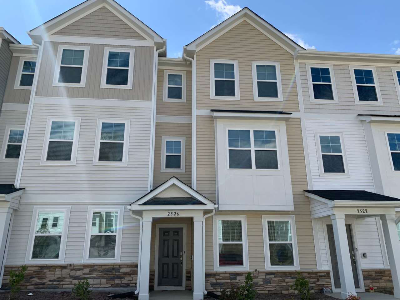 Rooms in 3 Bedroom Townhome at Chert Ln